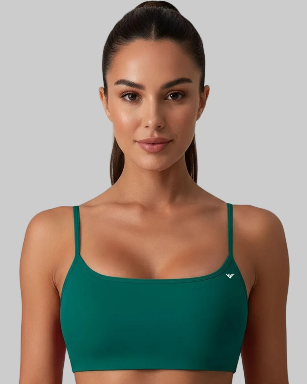 BD WEAR Mira crop top featuring a stylish, fitted design with short sleeves and a scoop neckline, ideal for casual wear.