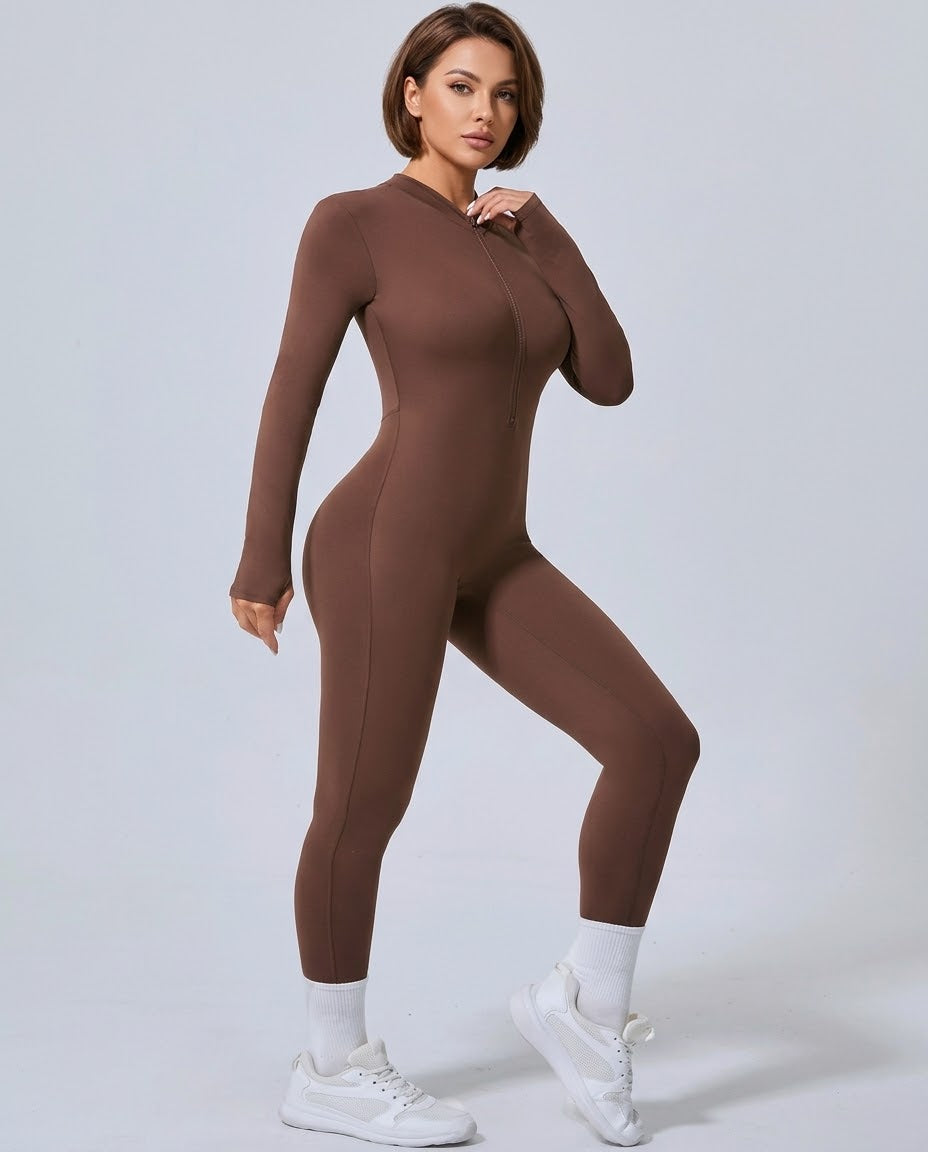 BD WEAR Solene full-body jumpsuit displayed on a mannequin, featuring a sleek, fitted design with long sleeves and a modern style.