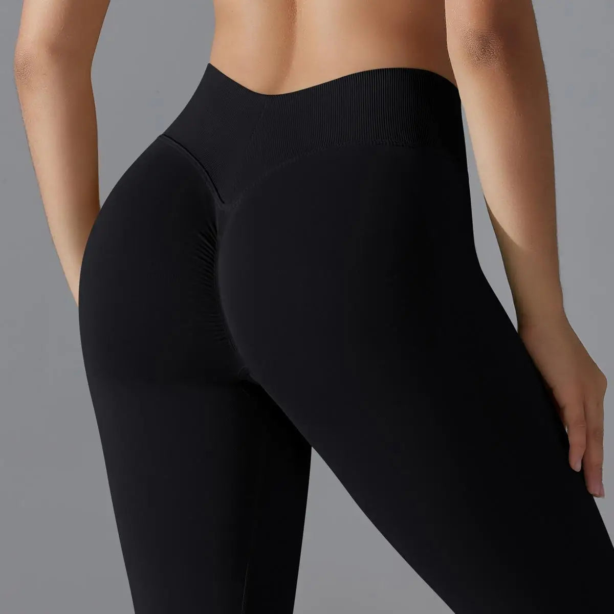 BD WEAR Astra Sculpt leggings displayed on a model, featuring high-waist design and stretchy fabric for a comfortable fit.